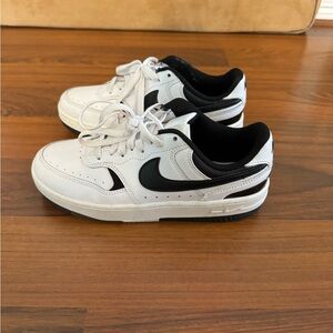 Nike Women's Dunk Low Shoes
